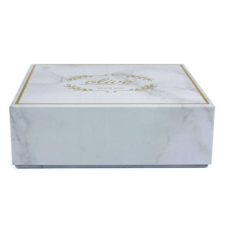 Wholesale Lid and Base Custom Logo Foil Stamping Rigid Cardboard Paper Luxury Packaging Box For Chocolates or Sweets, Candies