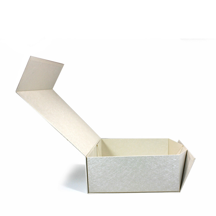 Custom Handmade Recycled Cardboard Packaging Magnetic Closure Foldable Paper Gift Boxes for Shoe Clothes Gifts etc